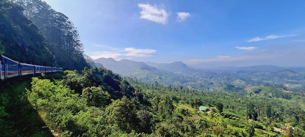 Train panoramique de Nuwara Eliya vers&nbsp;Ella