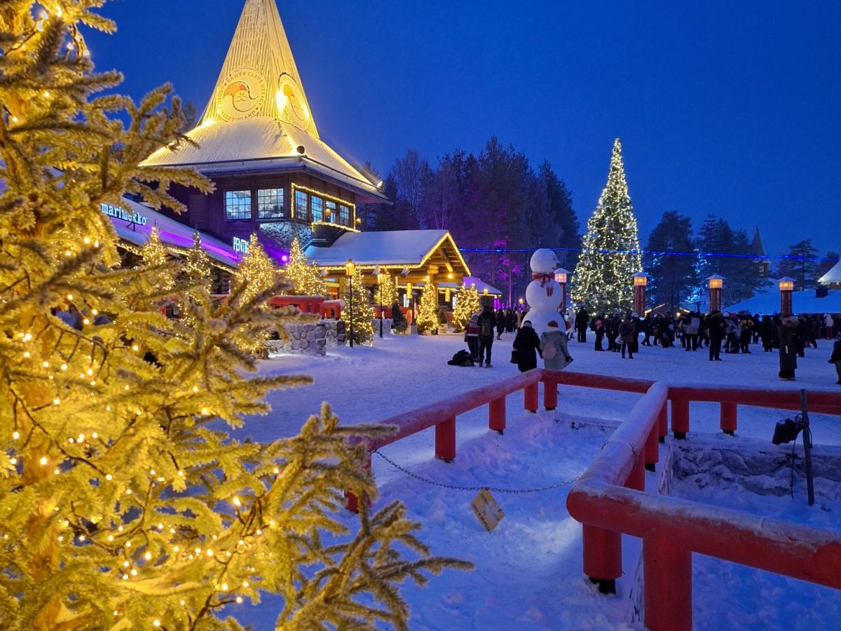 Visiter le village du Père Noël à&nbsp;Rovaniemi